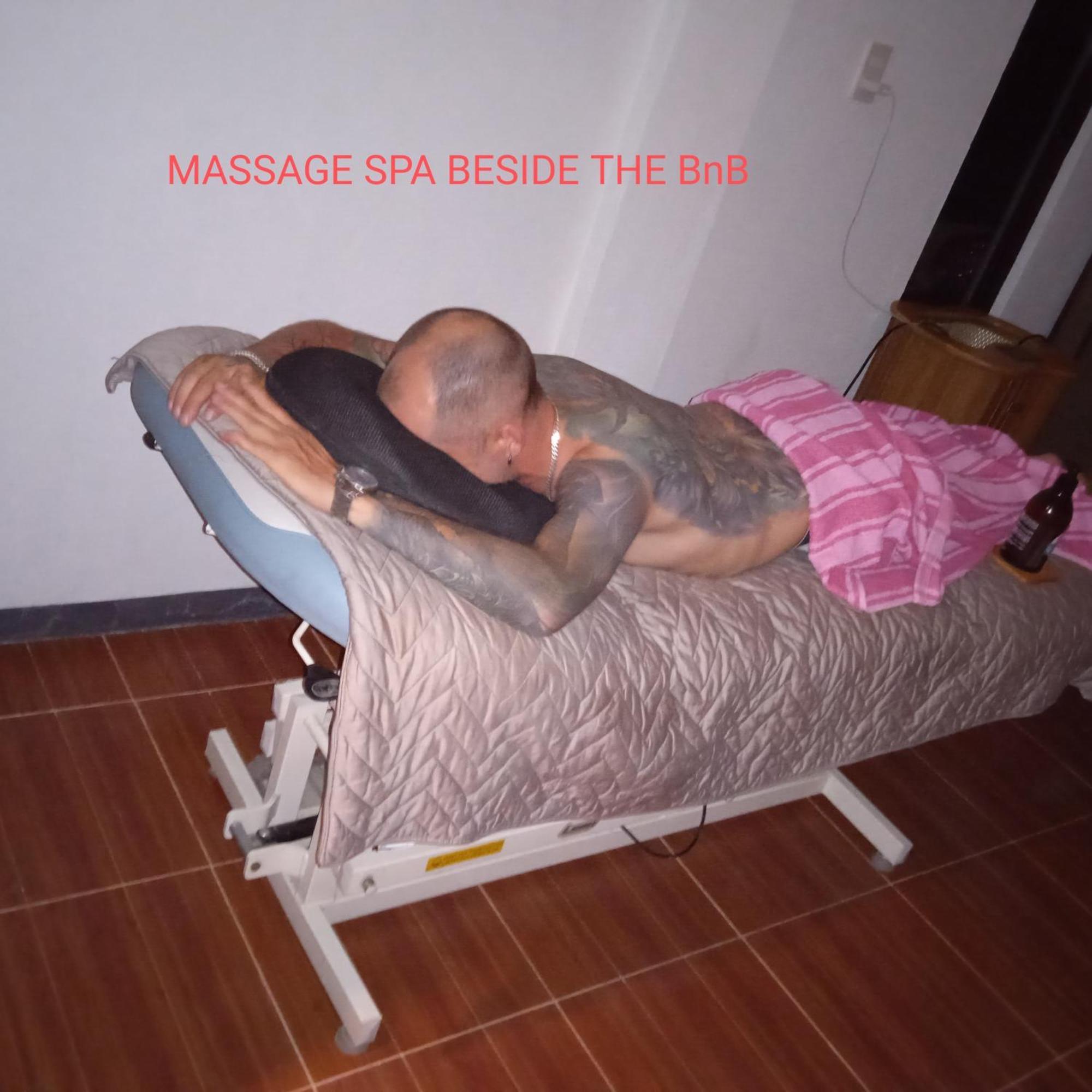 Sarah'S Garden Bnb & Spa Bed & Breakfast Clarin  Exterior foto