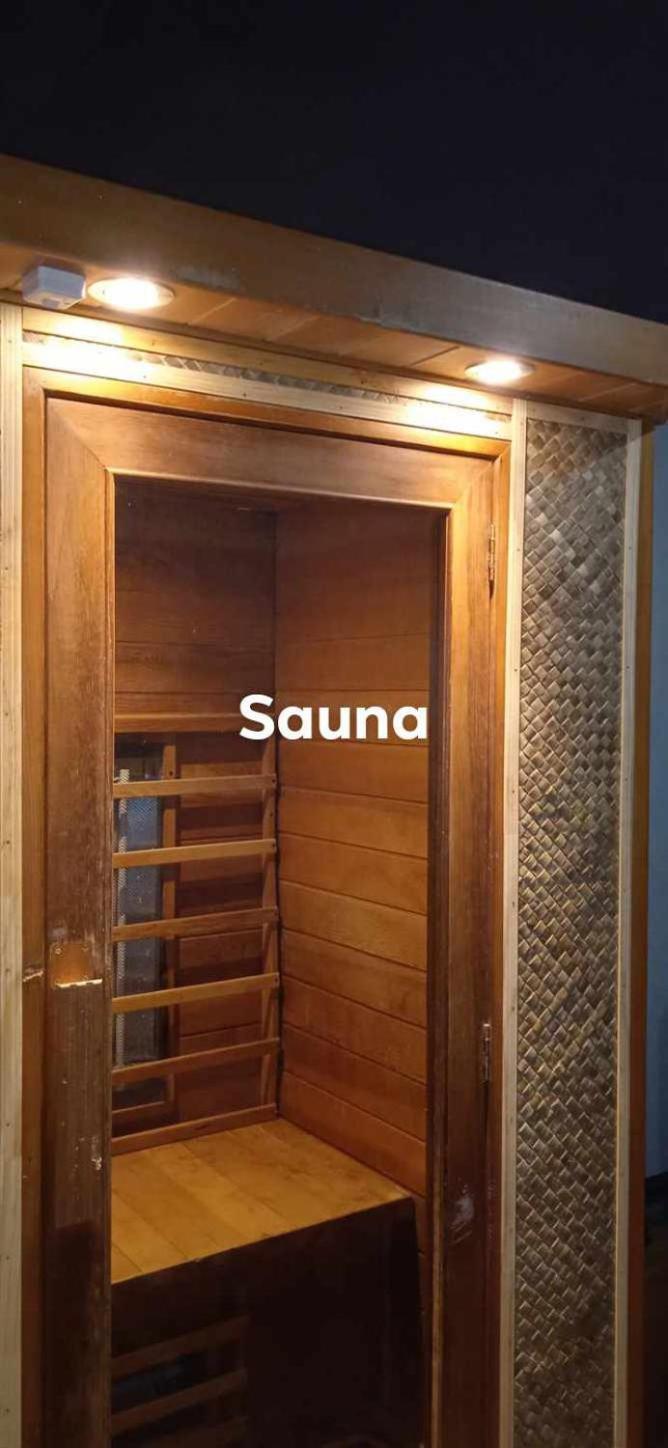 Sarah'S Garden Bnb & Spa Bed & Breakfast Clarin  Exterior foto