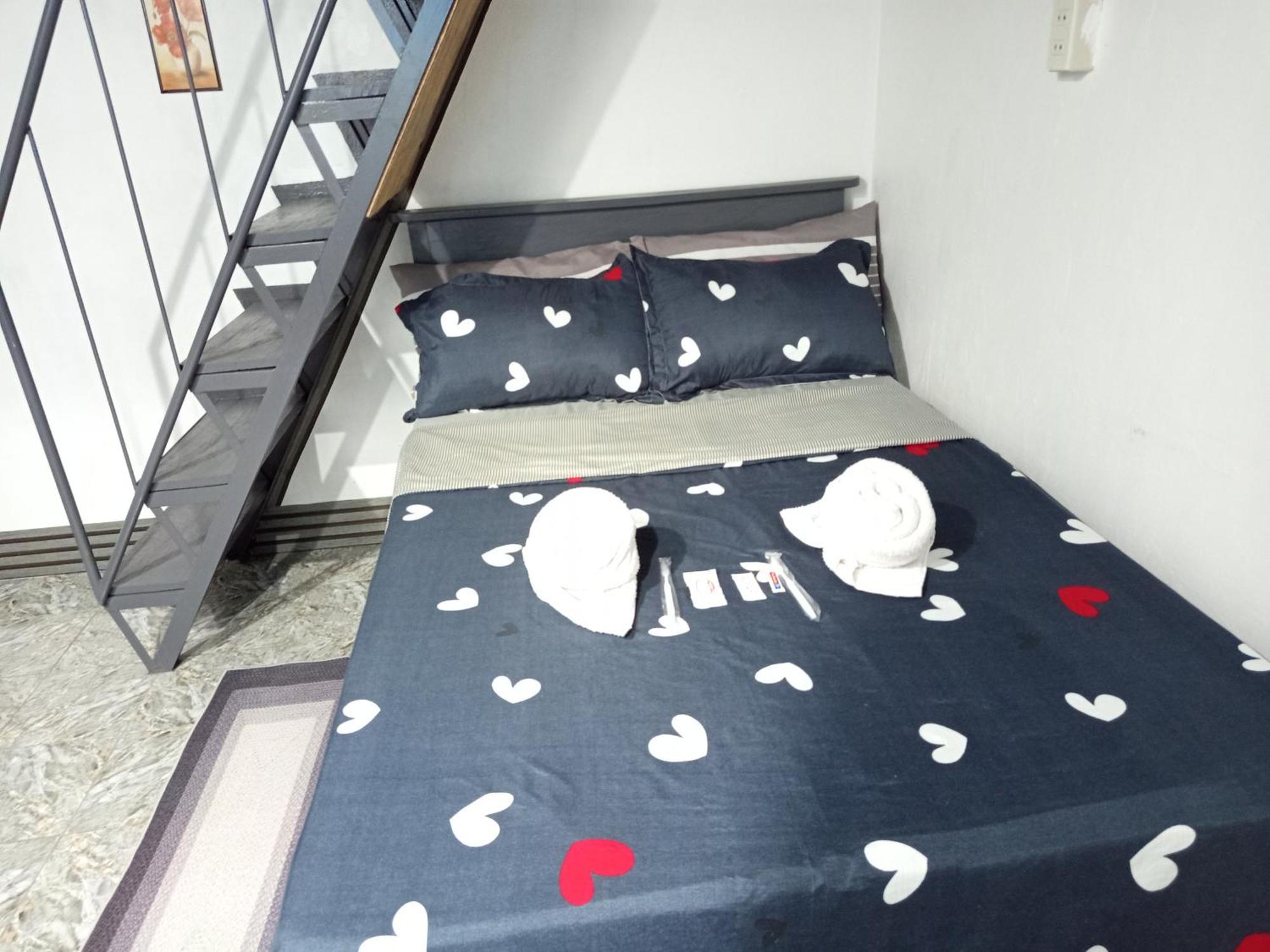Sarah'S Garden Bnb & Spa Bed & Breakfast Clarin  Exterior foto